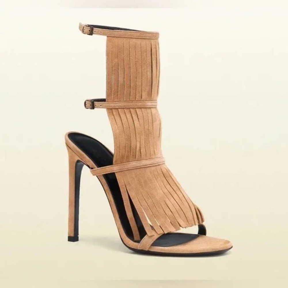 NIB GUCCI BEIGE CAMELIA SUEDE FRINGE BECKY GLADIATOR HEEL TALL SANDALS 36.5 6.5